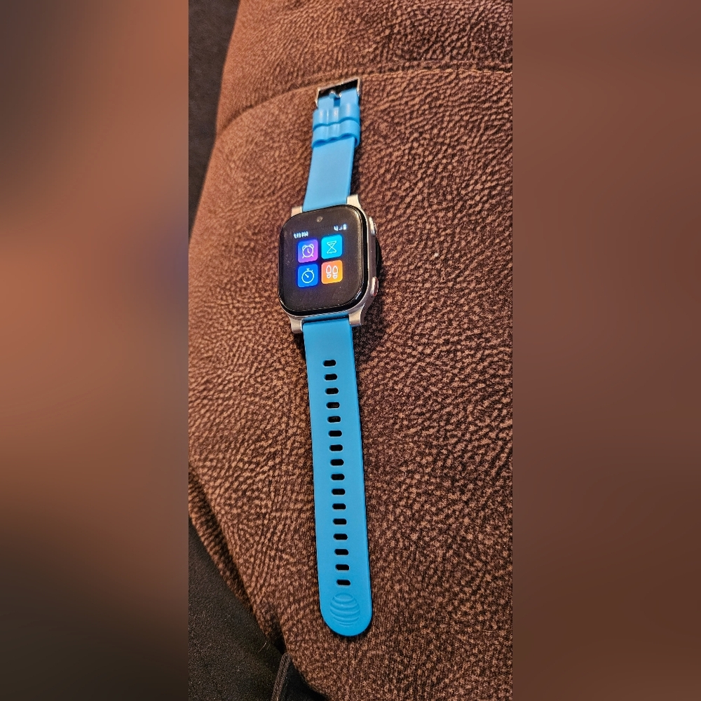 Smartwatch with Blue Band